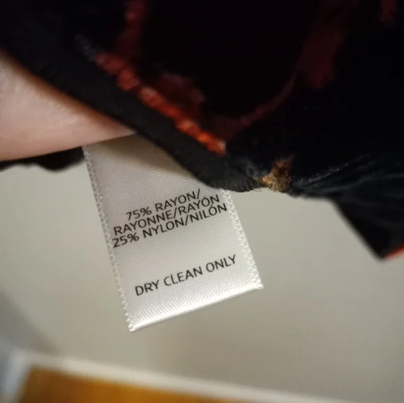 NWT Loft Off the Shoulder floral print Top Size XS - Picture 11 of 11